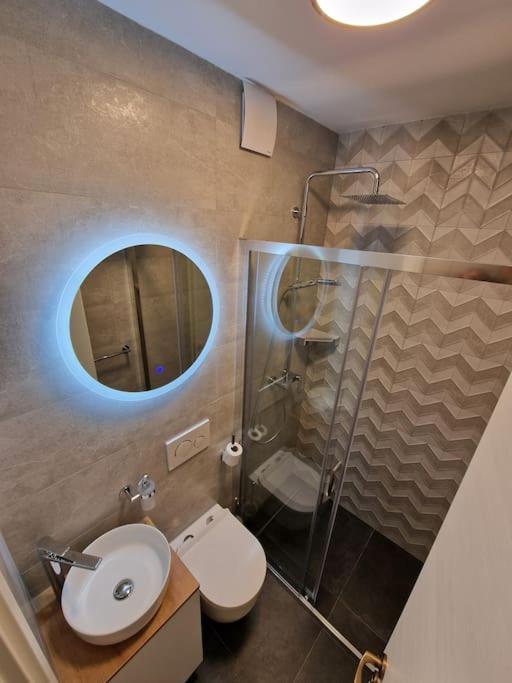 G-In-St Apartamento Split Exterior foto